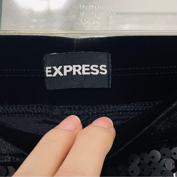 Express Black Sequin Leggings - Picture 9 of 12